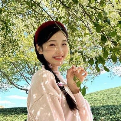 你好,我叫多蕾丝
